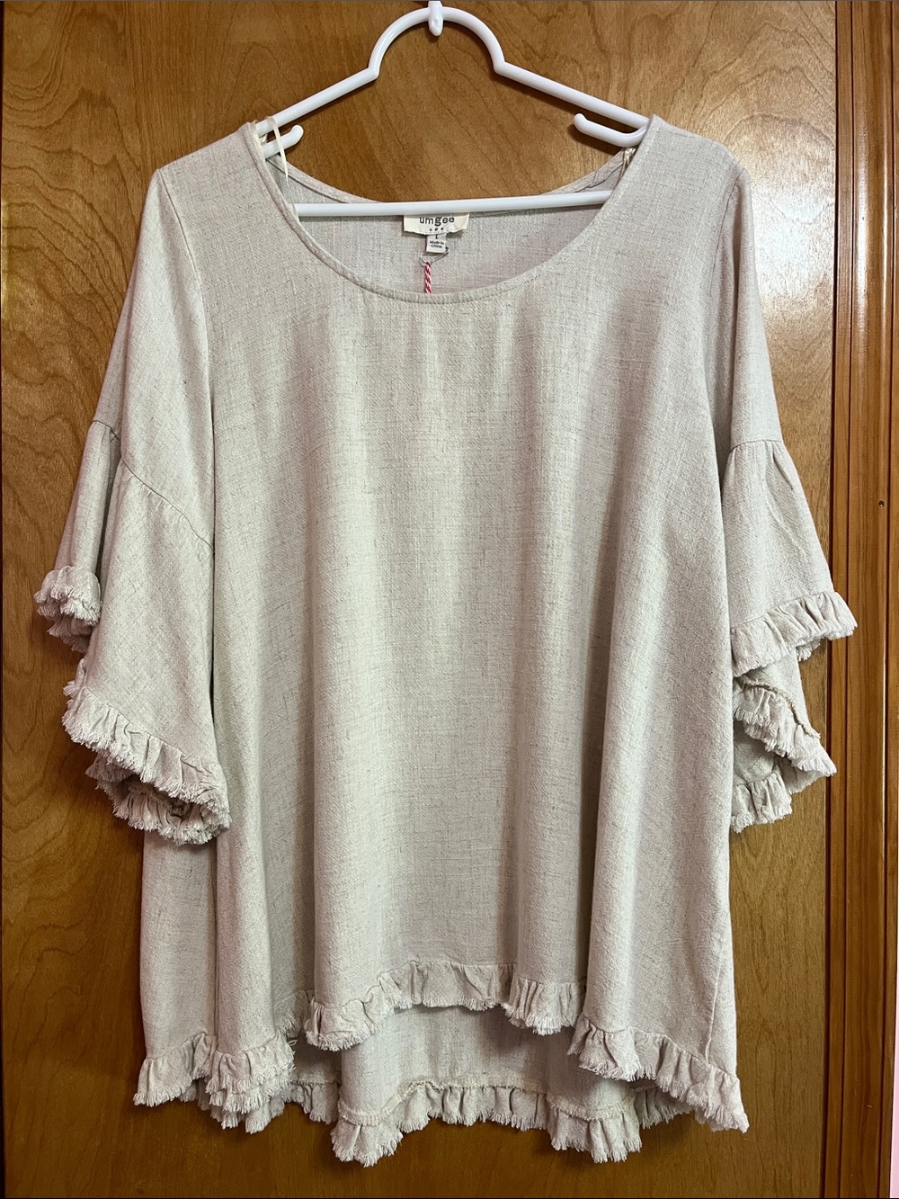 Umgee Cream Tiered Ruffle Sleeve Tunic